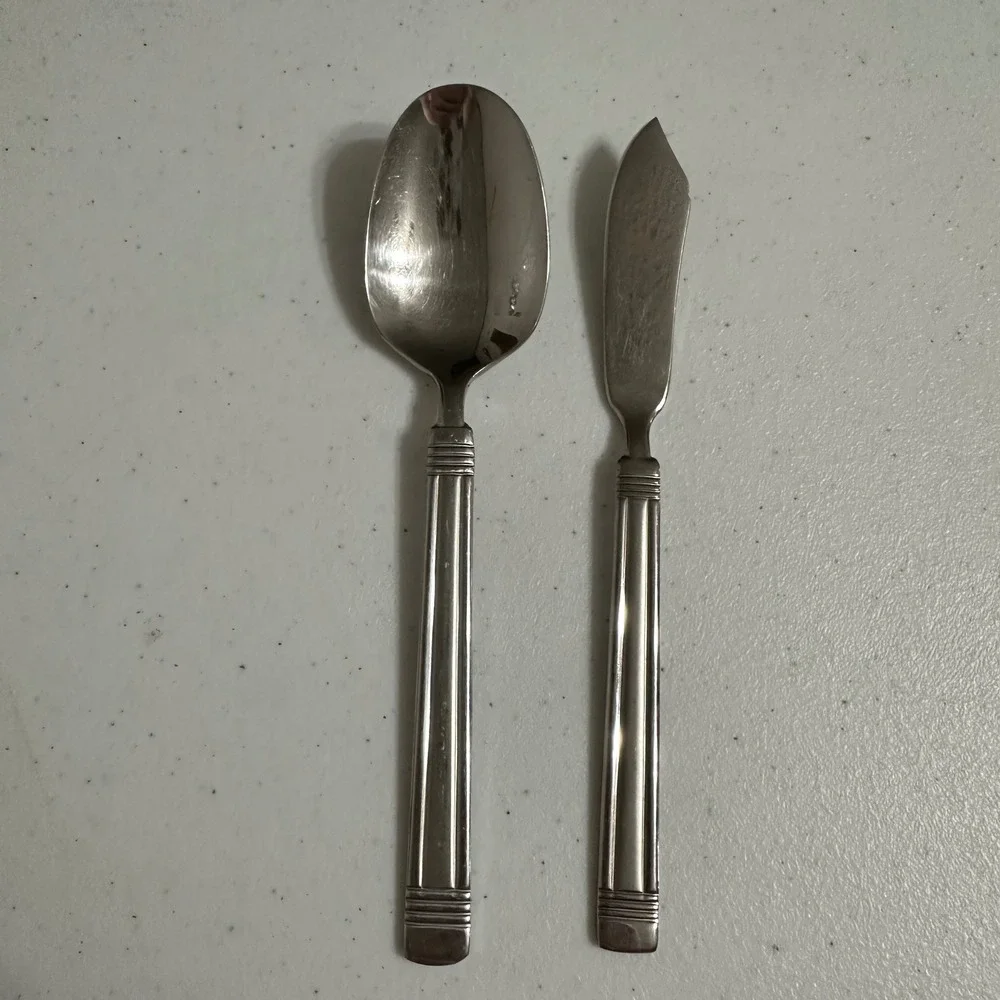 J.A.‎ Henckels Savant Tablespoon & Butter Spreader 18/10 Stainless Steel 2 pc